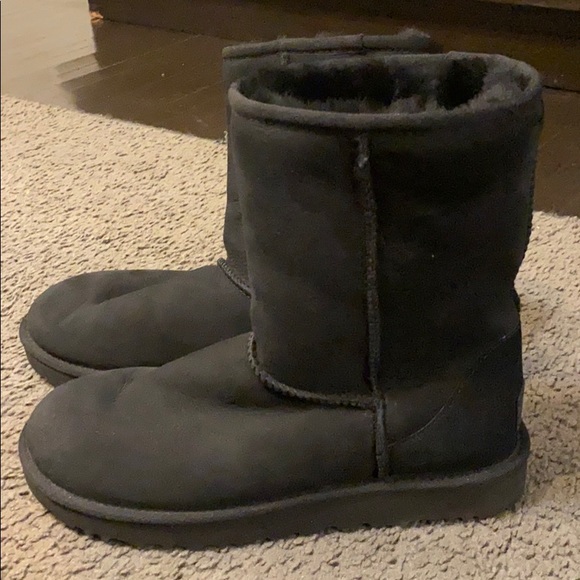 Boots - Picture 2 of 5